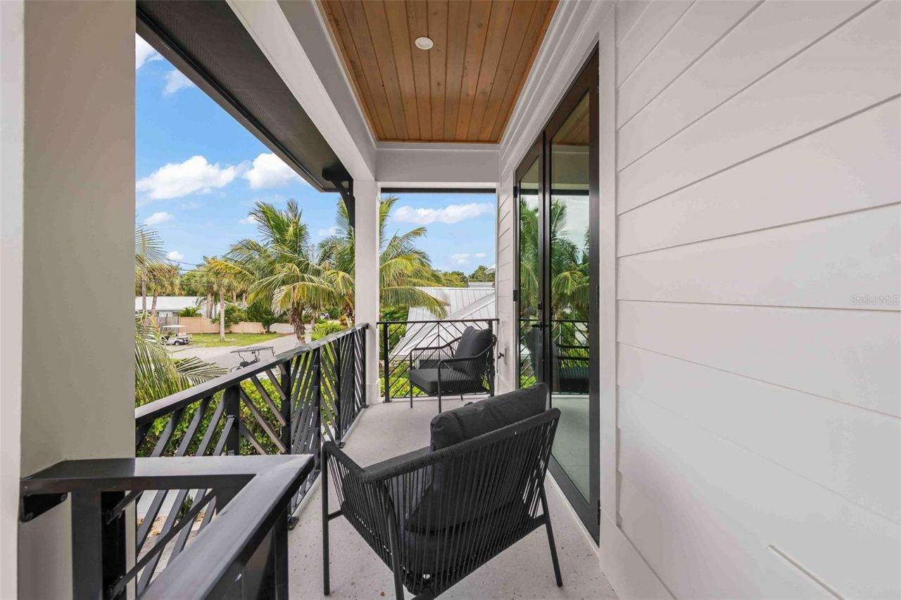 5612 Guava Street, Holmes Beach, FL 34217 Photo