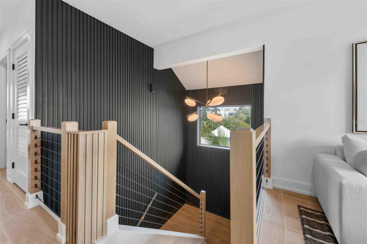 5612 Guava Street, Holmes Beach, FL 34217 Photo