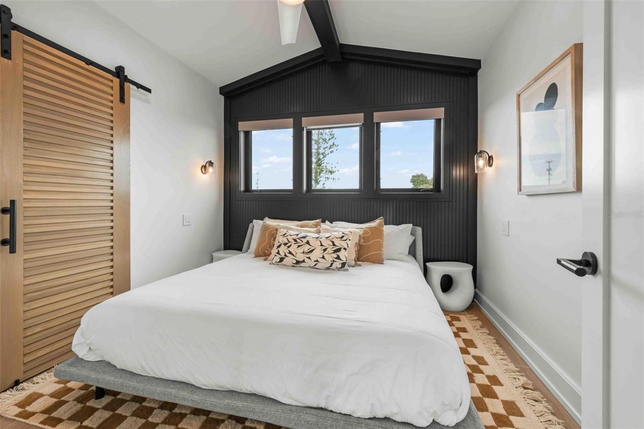 5612 Guava Street, Holmes Beach, FL 34217 Photo