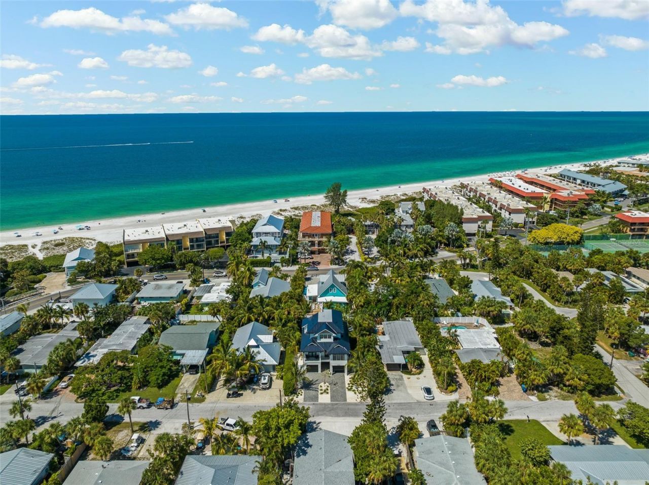 5612 Guava Street, Holmes Beach, FL 34217 Photo