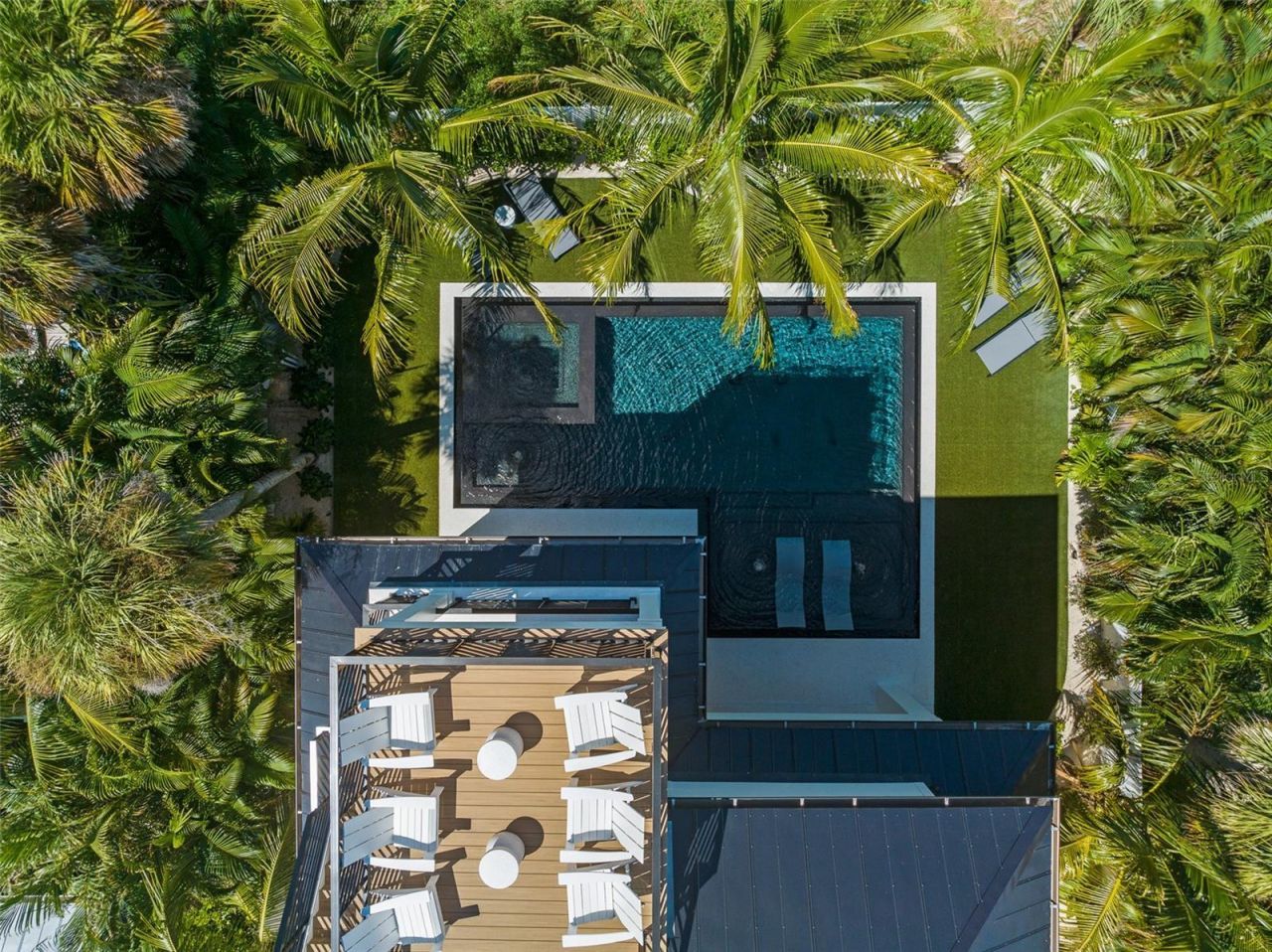 5612 Guava Street, Holmes Beach, FL 34217 Photo