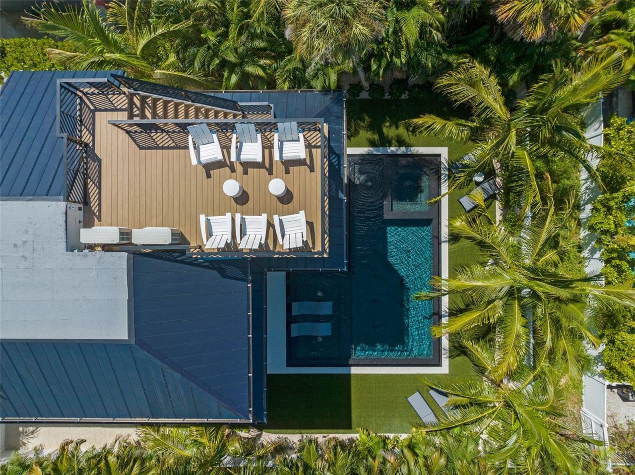 5612 Guava Street, Holmes Beach, FL 34217 Photo