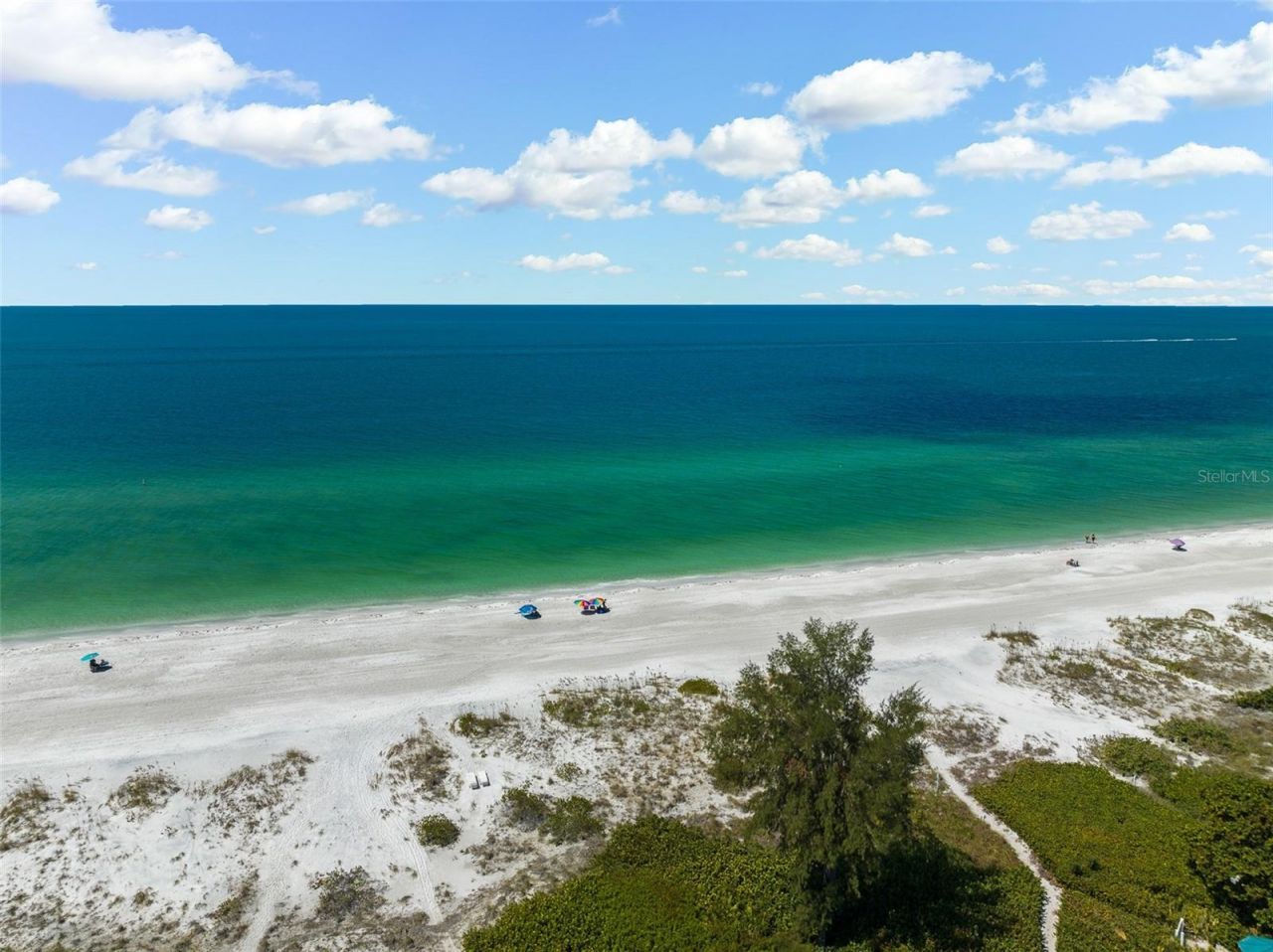 5612 Guava Street, Holmes Beach, FL 34217 Photo