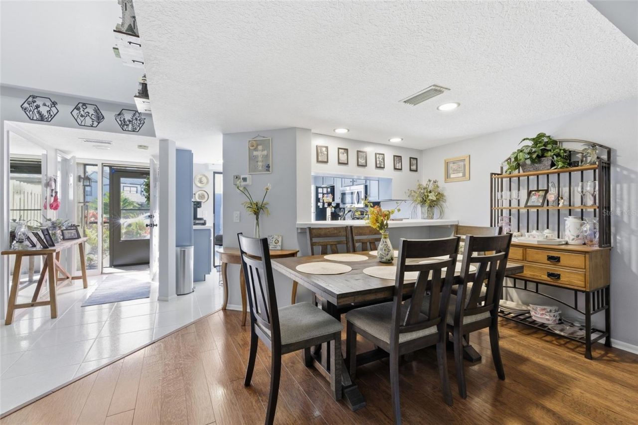 405 Woods Landing Trail, Oldsmar, FL 34677 Photo