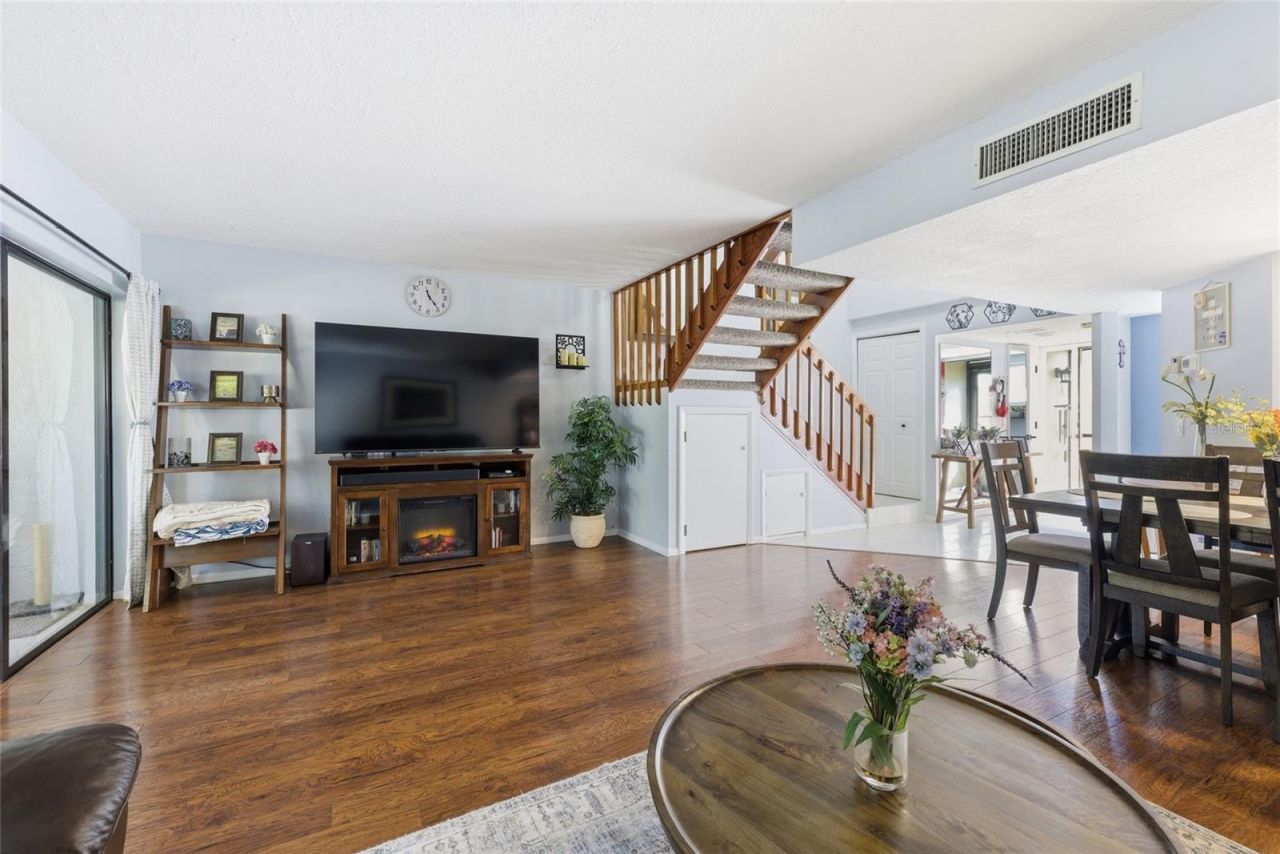 405 Woods Landing Trail, Oldsmar, FL 34677 Photo