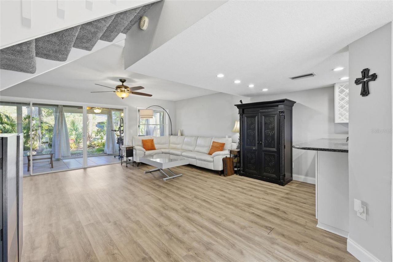 475 Woods Landing Trail, Oldsmar, FL 34677 Photo