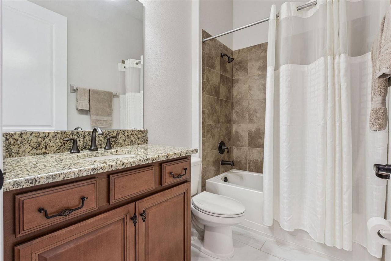25499 Hawks Run Lane, Sorrento, FL 32776 Photo