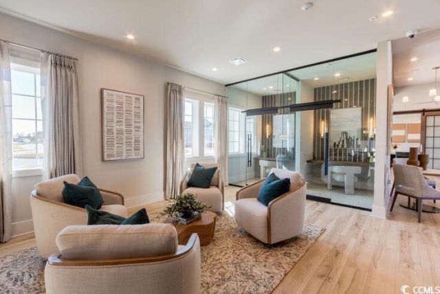 8840 Henry Rd. Photo 24