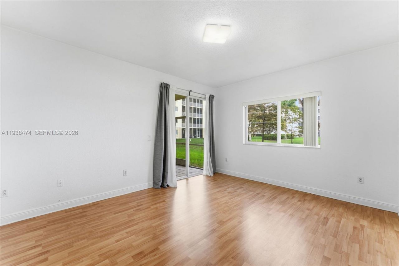 10710 NW 66th St, Unit 111, Doral, FL 33178 Photo