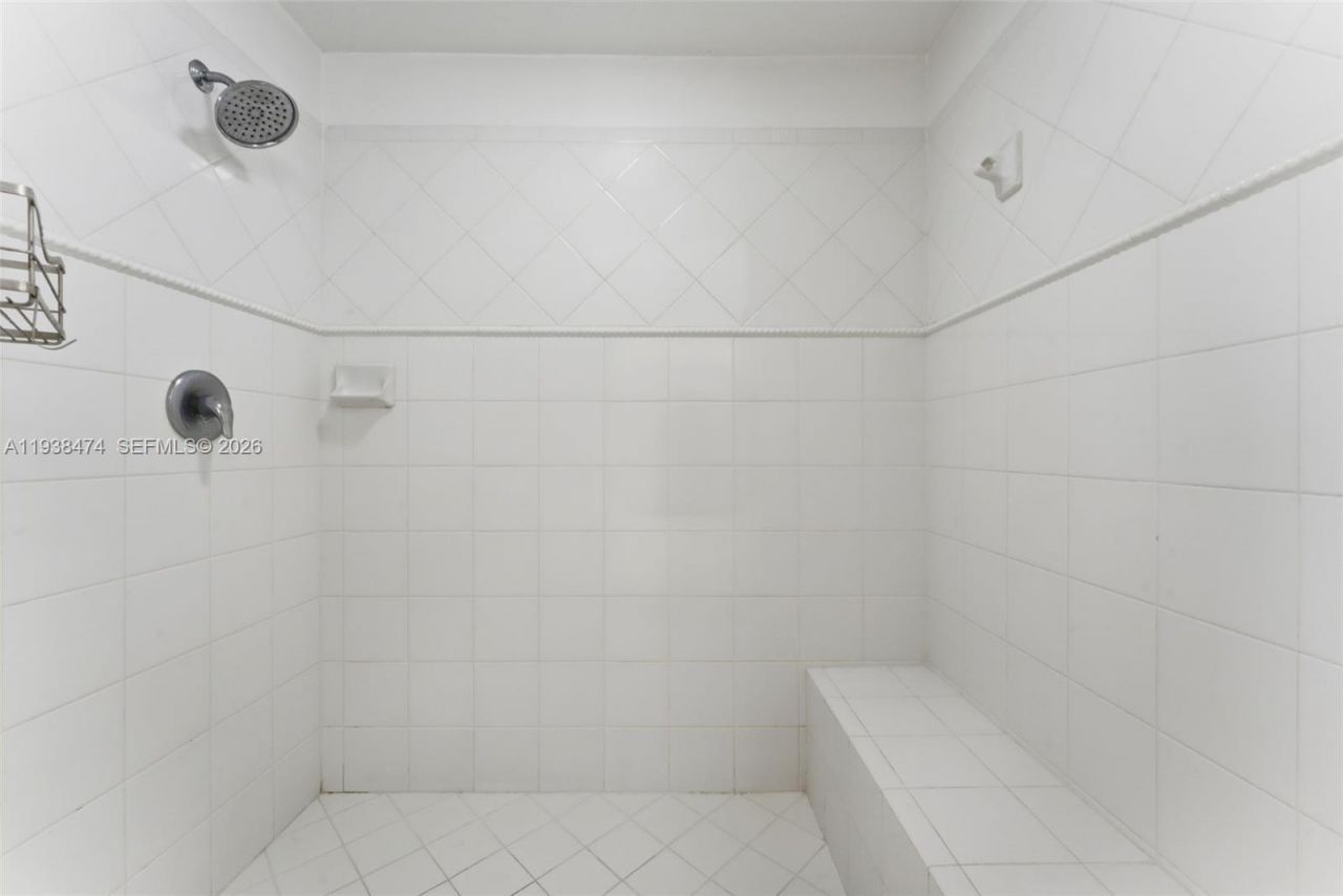 10710 NW 66th St, Unit 111, Doral, FL 33178 Photo