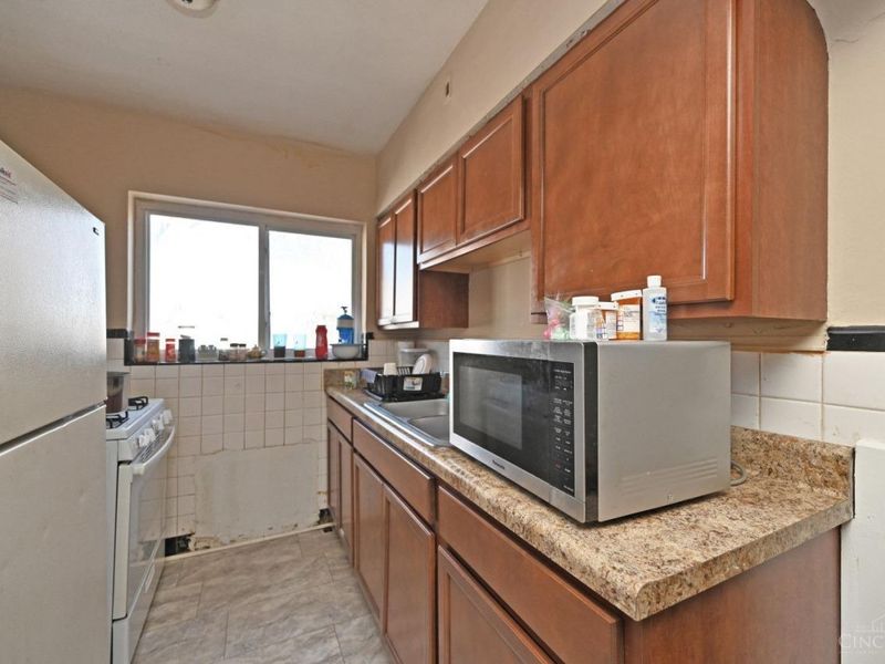 3042 Percy Avenue, Cincinnati, OH 45211 Photo 13