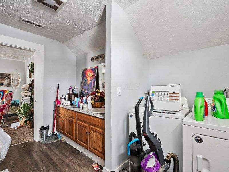 165 Lake Street, Lancaster, OH 43130 Photo 27