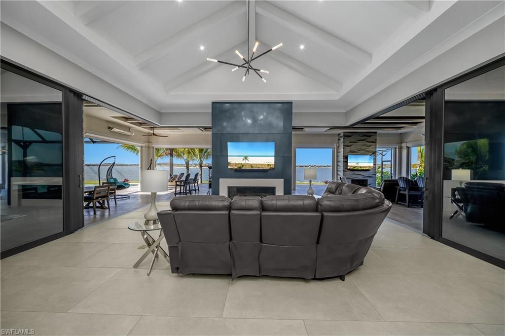 18410 Blue Eye Loop, Fort Myers, FL 33913 Photo