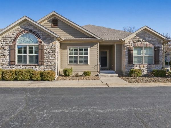 2503 SW Moorland Street, Bentonville, AR 72713