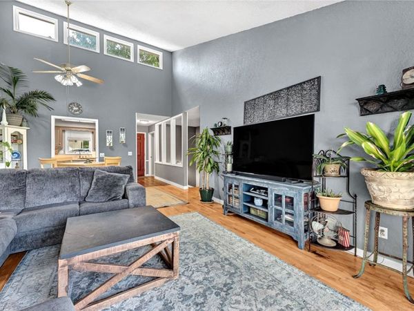 9 Connie Lane, Bella Vista, AR 72715