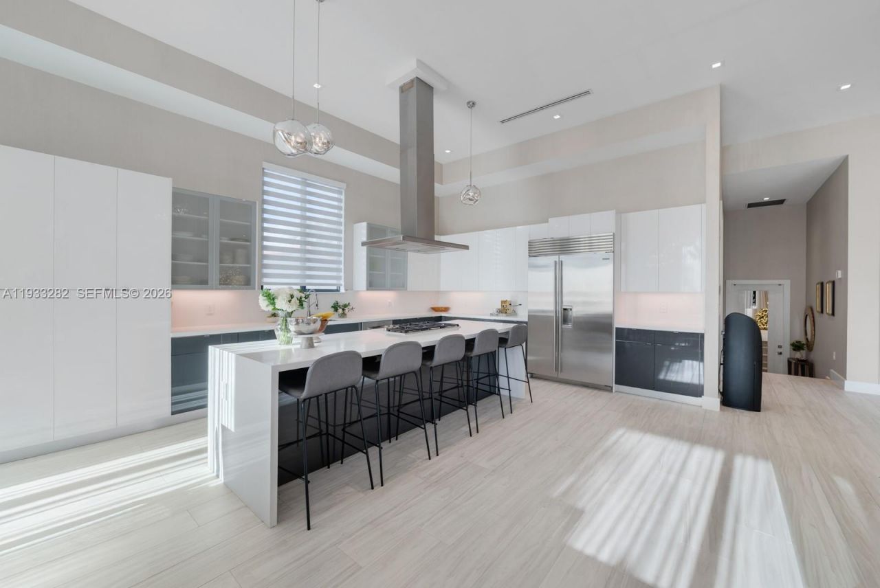 1970 NE 119th Rd , North Miami, FL 33181 Photo