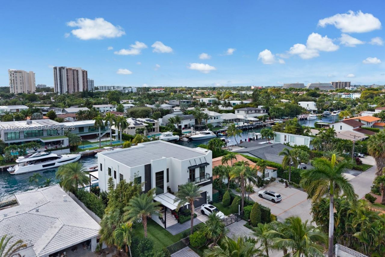 1970 NE 119th Rd, North Miami, FL 33181 Photo