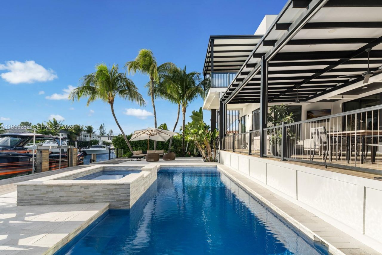 1970 NE 119th Rd, North Miami, FL 33181 Photo