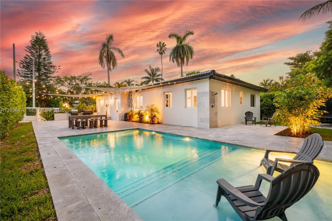 741 NE 87th St, Miami, FL 33138 Photo