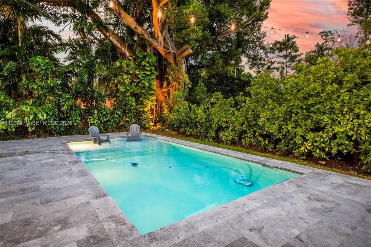 741 NE 87th St, Miami, FL 33138 Photo