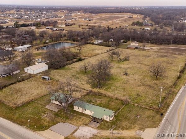 8021 E 86th Street North N, Owasso, OK 74055