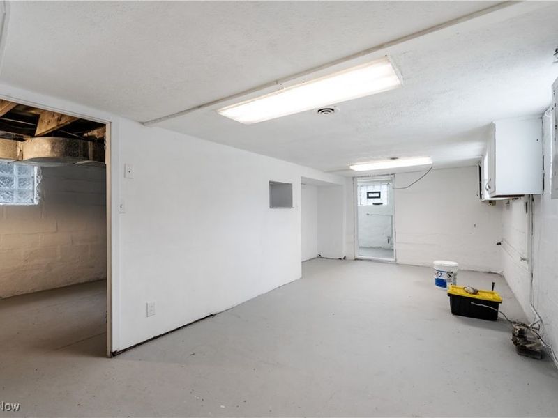 1314 Pennsylvania Avenue, Mc Donald, OH 44437 Photo 21