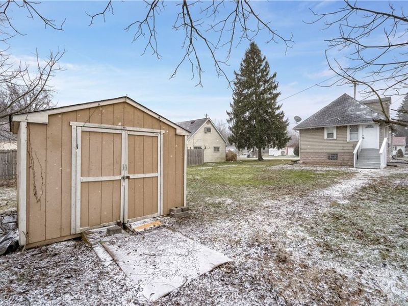 1314 Pennsylvania Avenue, Mc Donald, OH 44437 Photo 25