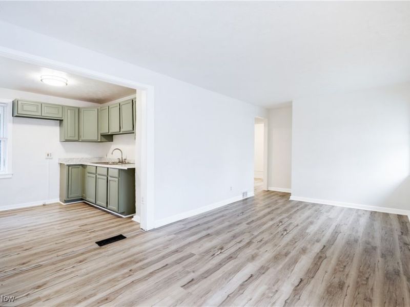 1314 Pennsylvania Avenue, Mc Donald, OH 44437 Photo 5