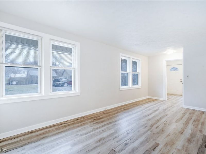 1314 Pennsylvania Avenue, Mc Donald, OH 44437 Photo 6