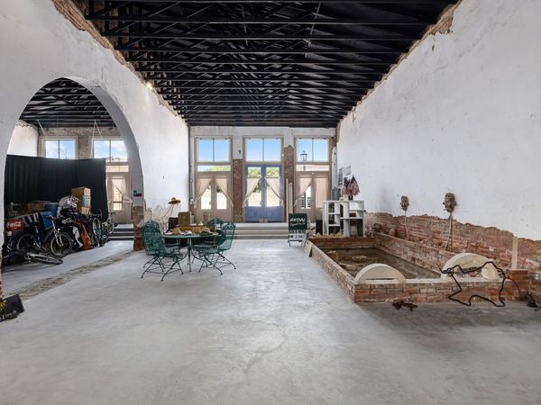 207 E Clark ST, Bartlett, TX 76511