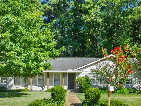 1327 Heritage Drive, Tuscaloosa, AL 35406