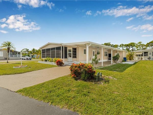 4681 Pago Pago LN, BONITA SPRINGS, FL 34134