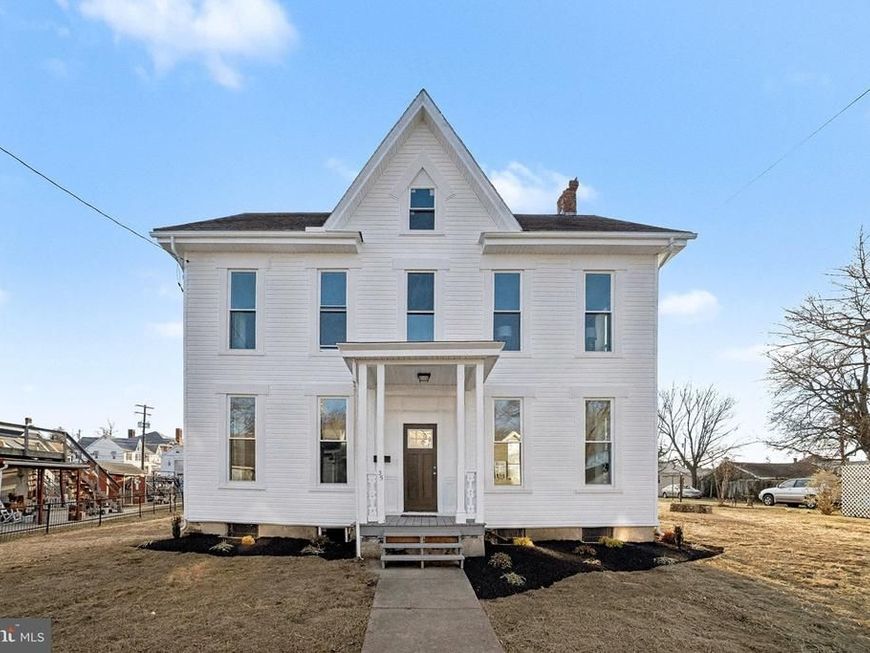 35 N Franklin Street, Waynesboro, PA 17268 Main Photo