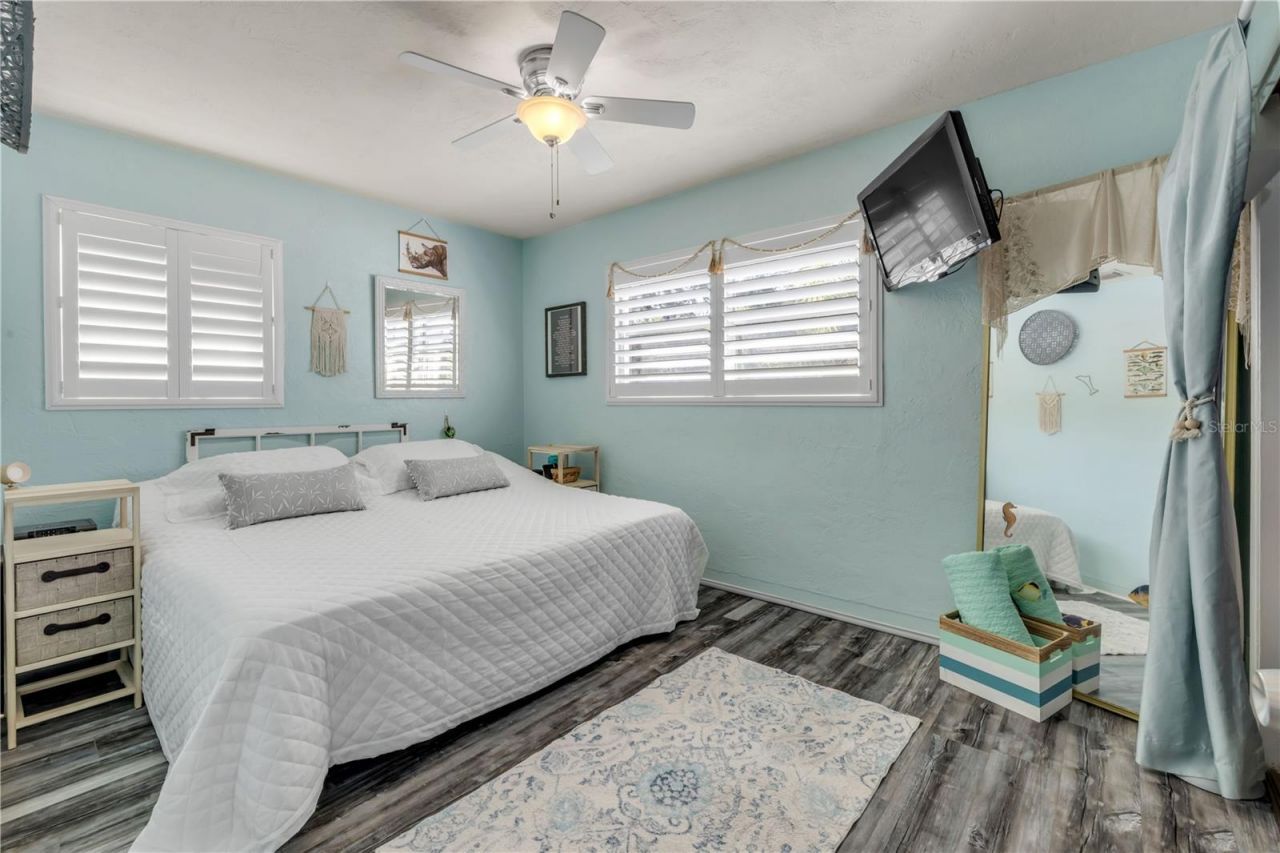 2805 Saxon Drive, New Smyrna Beach, FL 32169 Photo