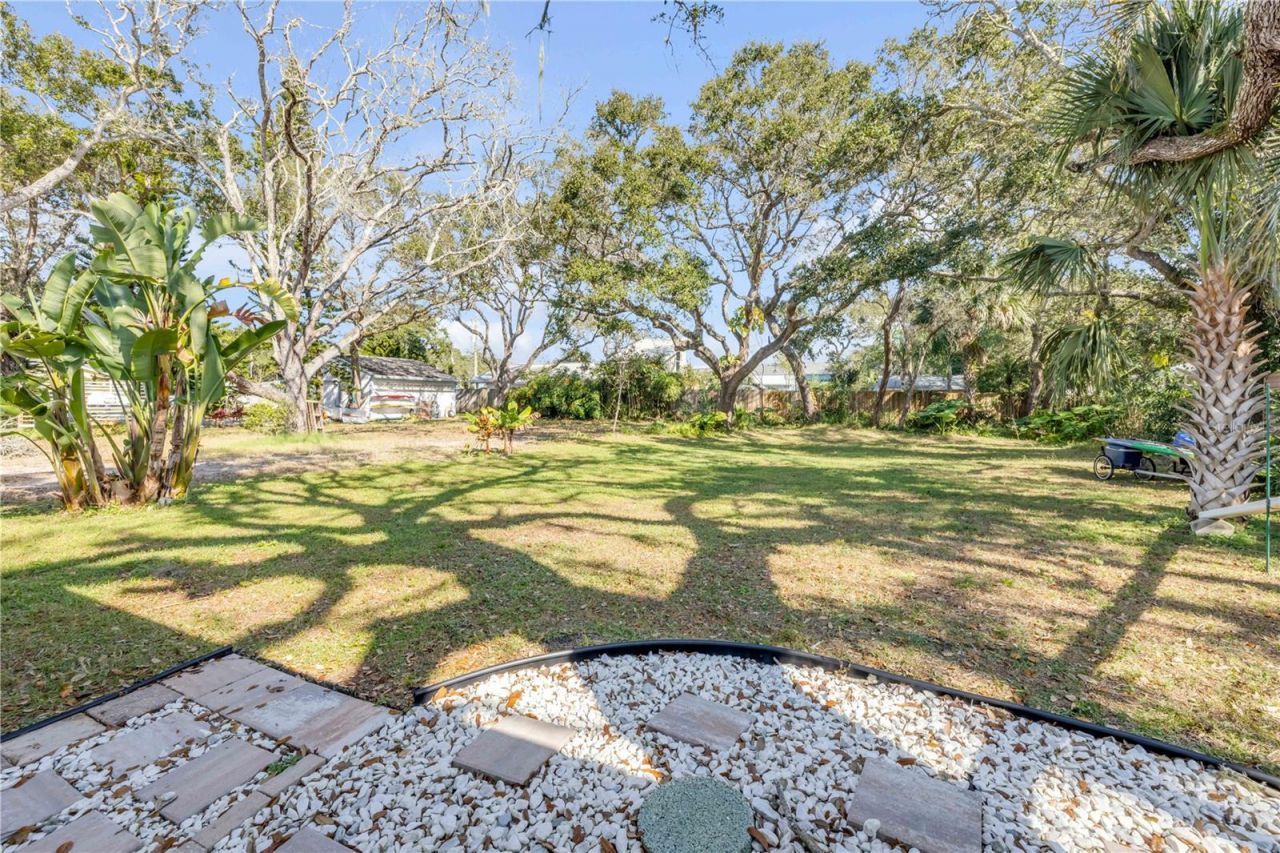 2805 Saxon Drive, New Smyrna Beach, FL 32169 Photo