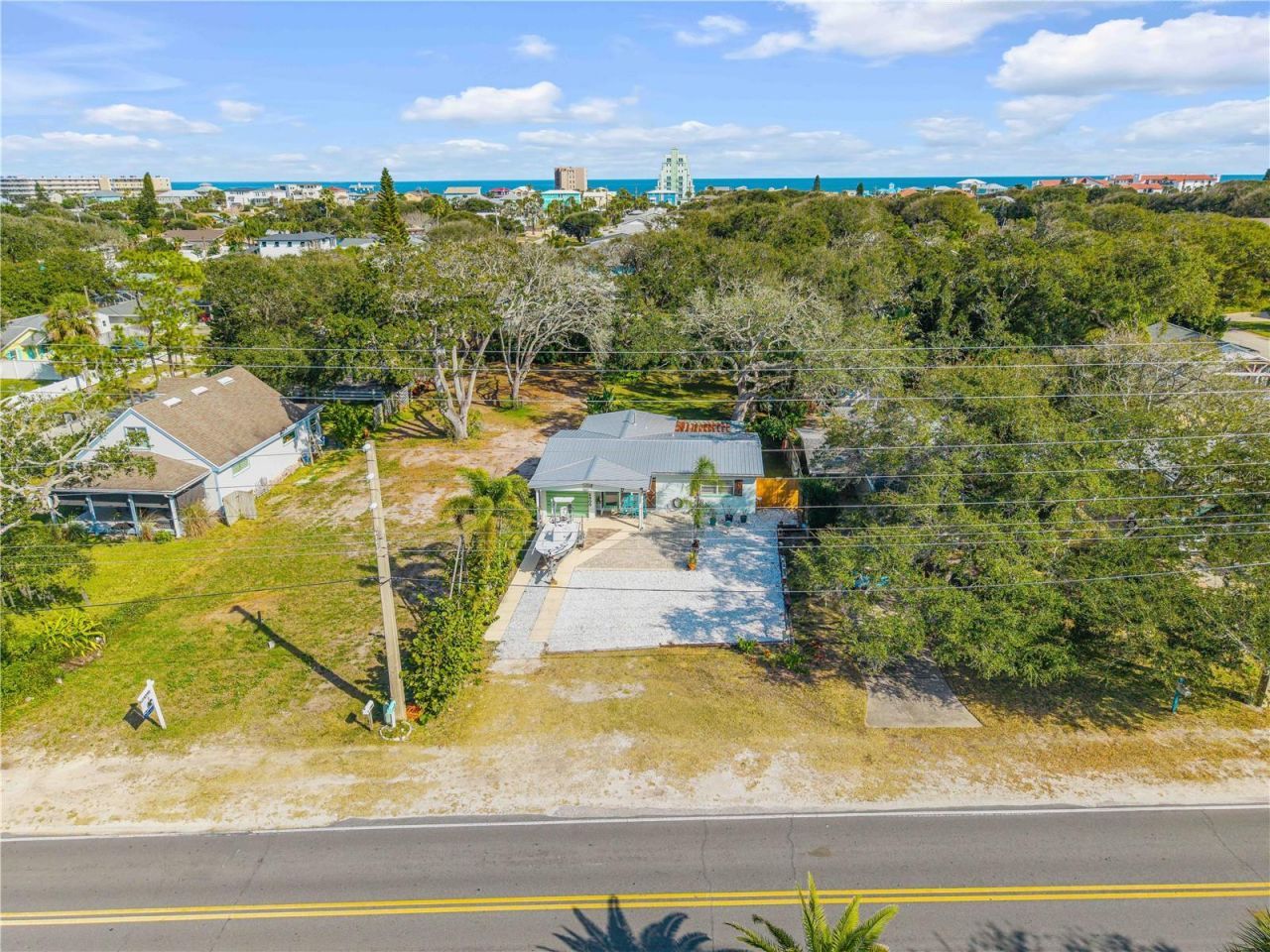 2805 Saxon Drive, New Smyrna Beach, FL 32169 Photo