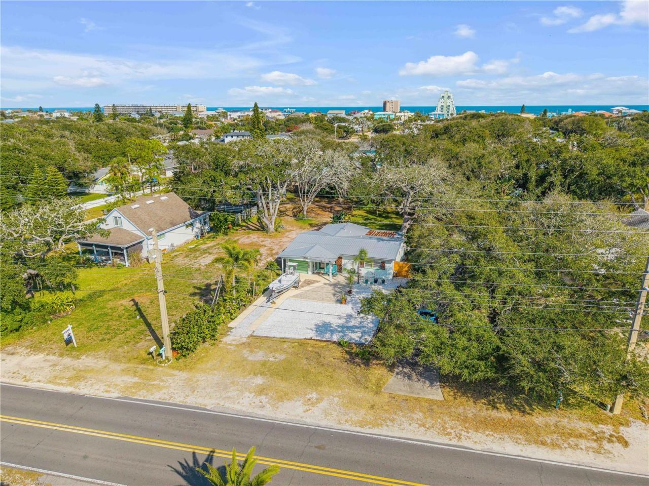 2805 Saxon Drive, New Smyrna Beach, FL 32169 Photo