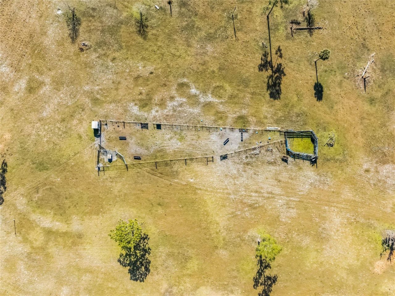 2120 St Johns River Road, Astor, FL 32102 Photo