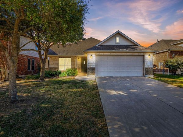 2005 Granite Springs RD, Leander, TX 78641