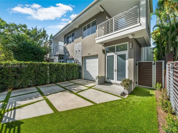 3072 Indiana St, Unit 3072, Coconut Grove, FL 33133