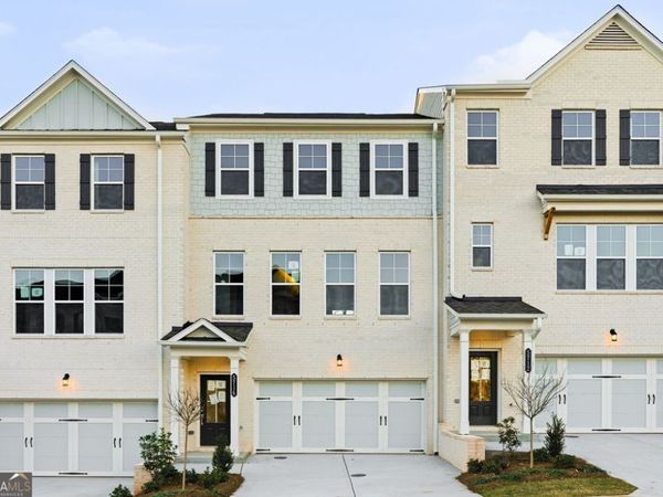 5716 Schelton Place SE, Mableton, GA 30126