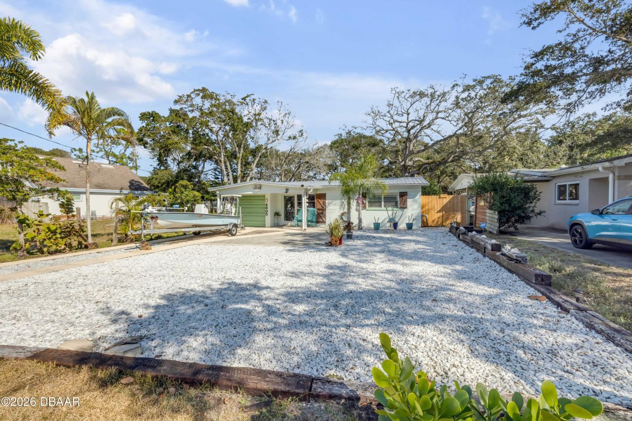 2805 Saxon Drive, New Smyrna Beach, FL 32169 Photo