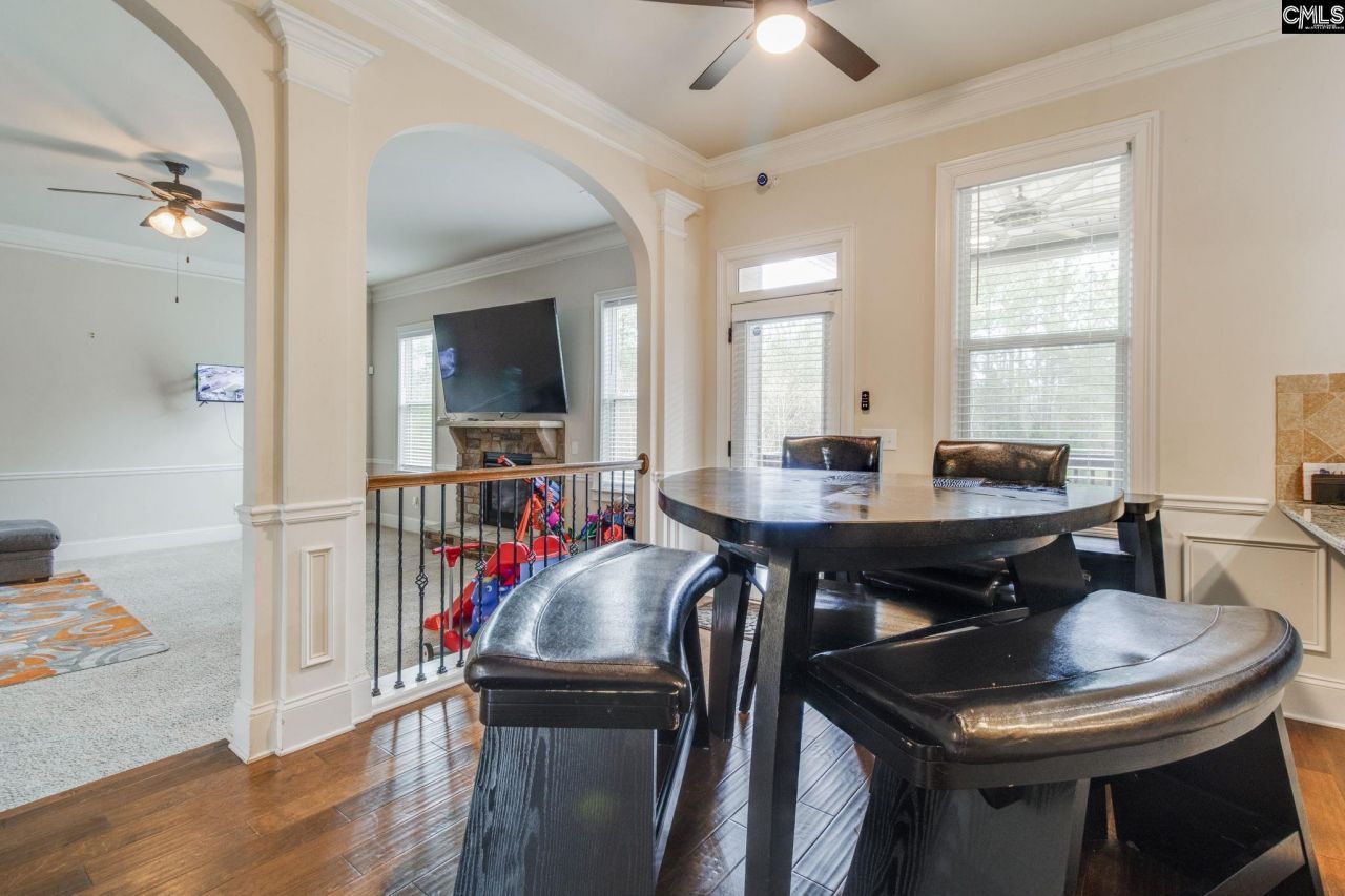 140 Crimson Queen Drive Photo 12