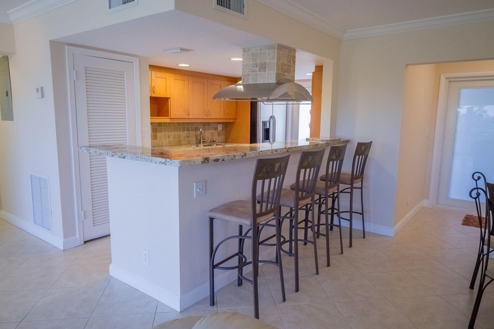 300 E Royal Palm Road, Unit 042b, Boca Raton, FL 33432 Photo