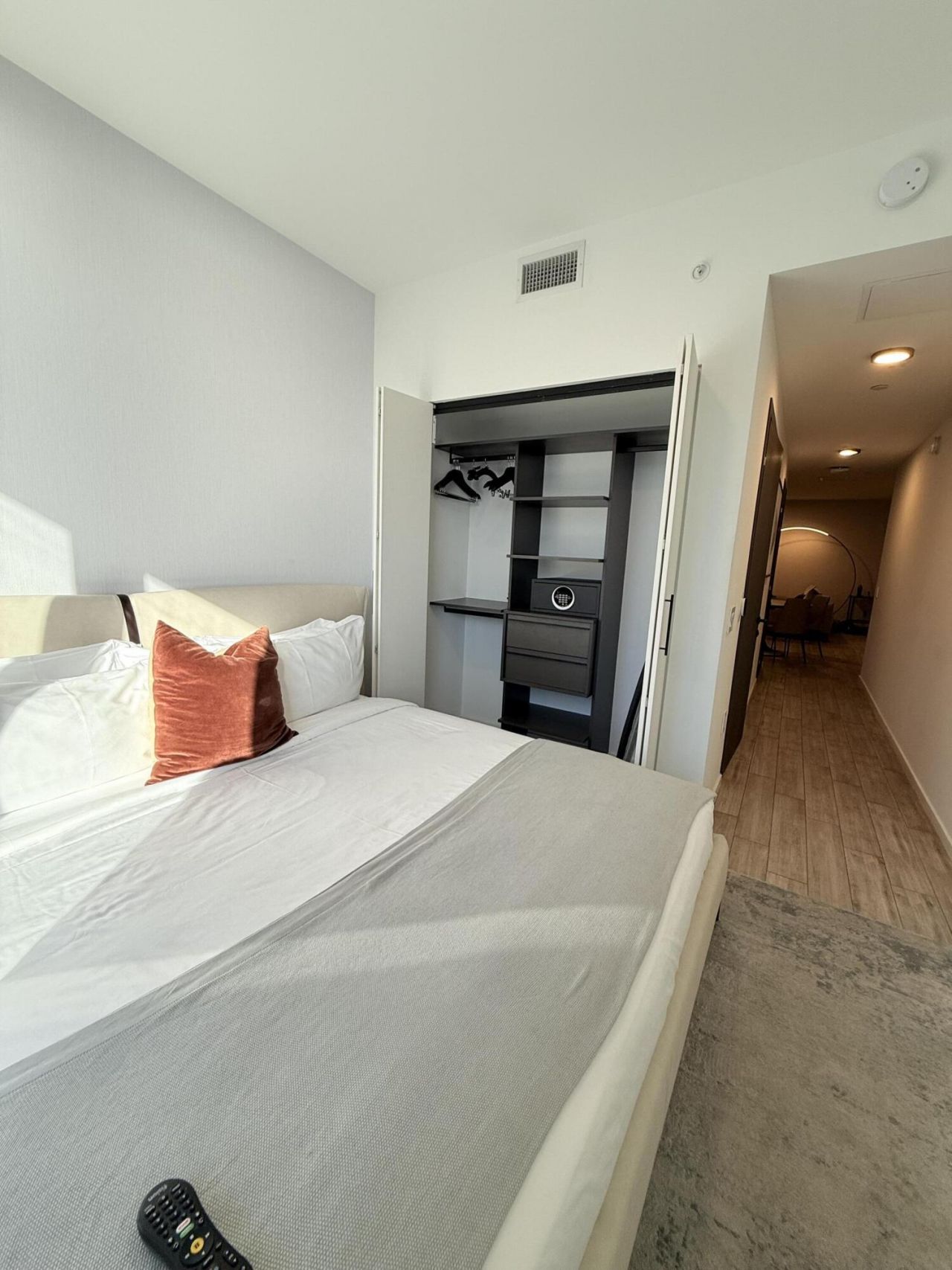 398 NE 5th Street, Unit 1715, Miami, FL 33132 Photo