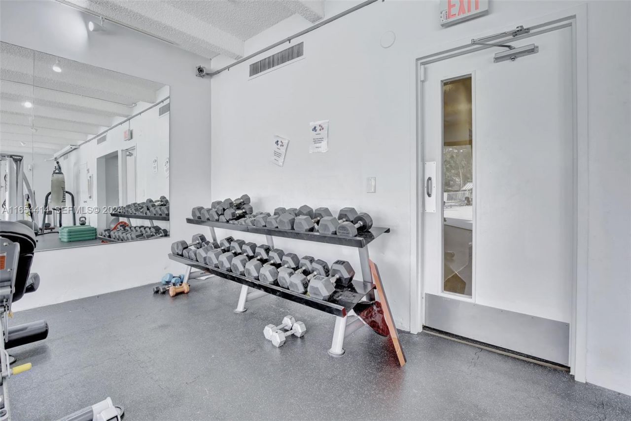 20341 NE 30th Avenue, Unit Ph14-6, Aventura, FL 33180 Photo