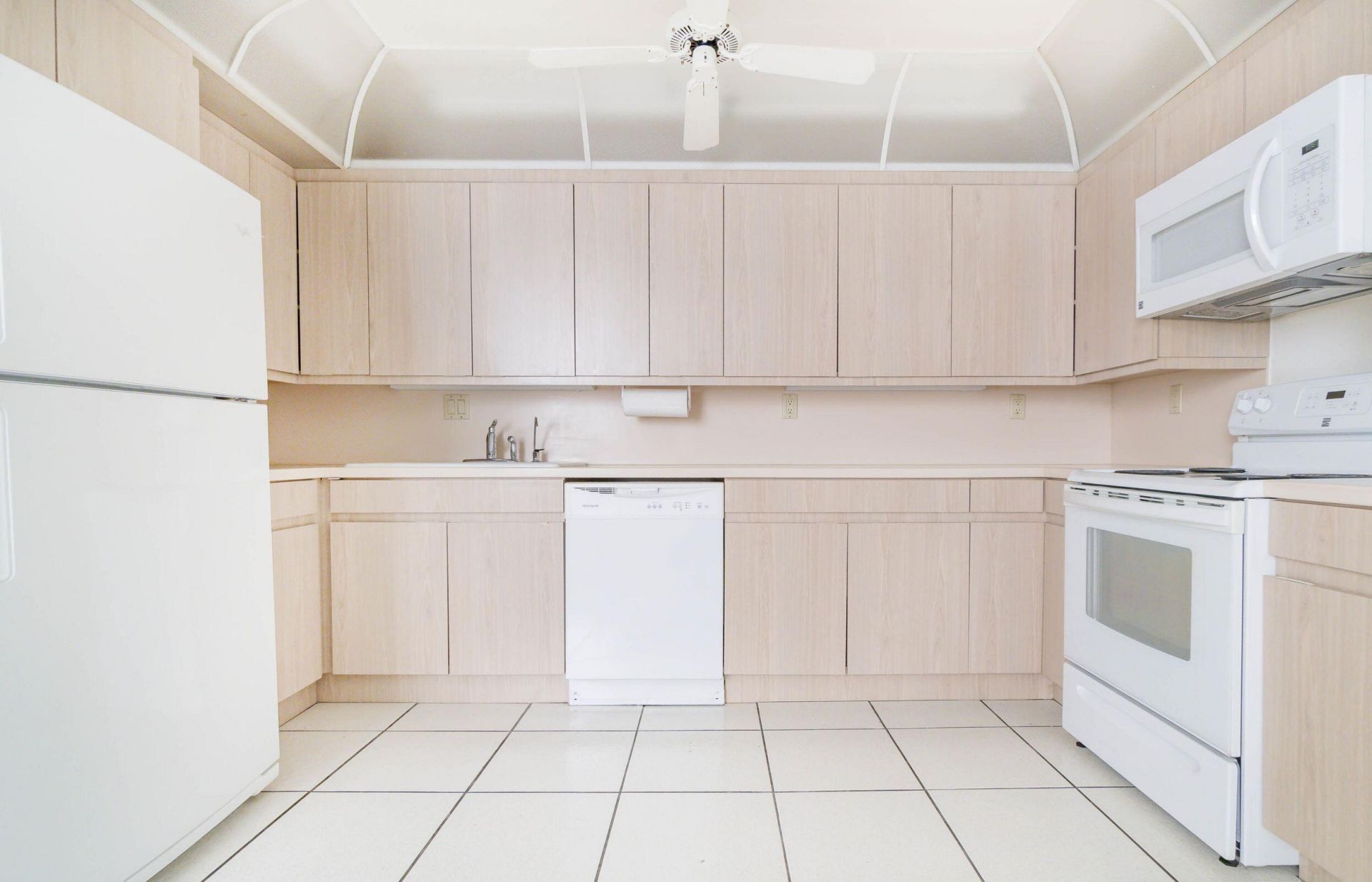 20341 NE 30th Avenue, Unit Ph14-6, Aventura, FL 33180 Photo