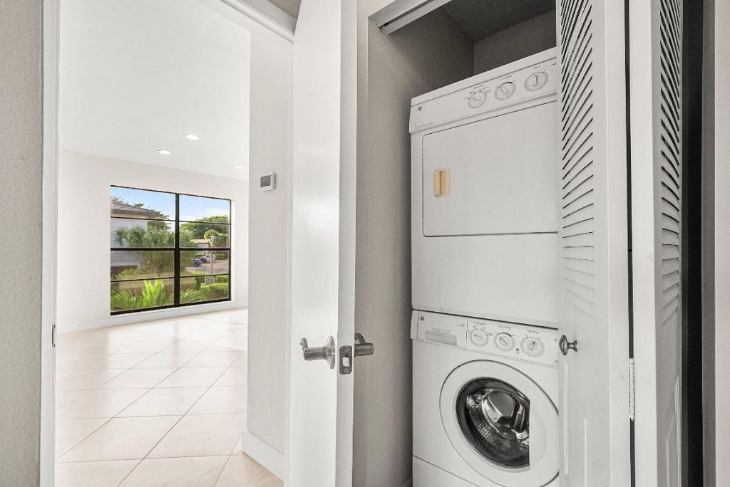 13 Southport Lane, Unit H, Boynton Beach, FL 33436 Photo