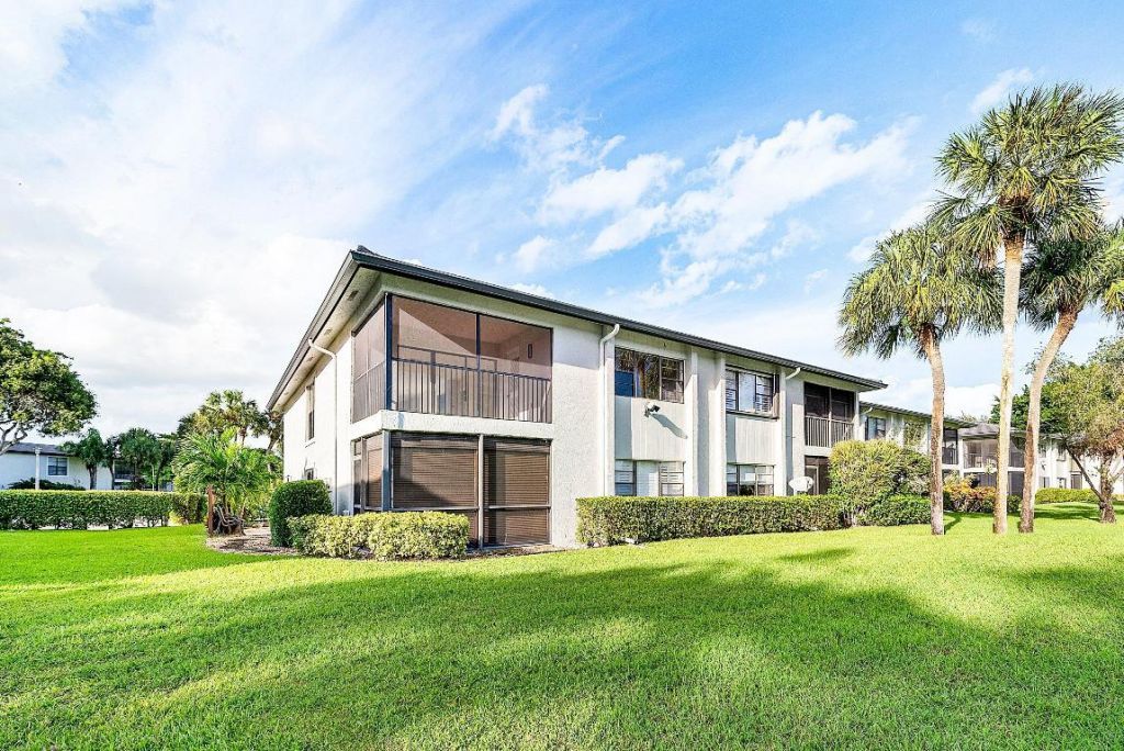 13 Southport Lane, Unit H, Boynton Beach, FL 33436 Photo