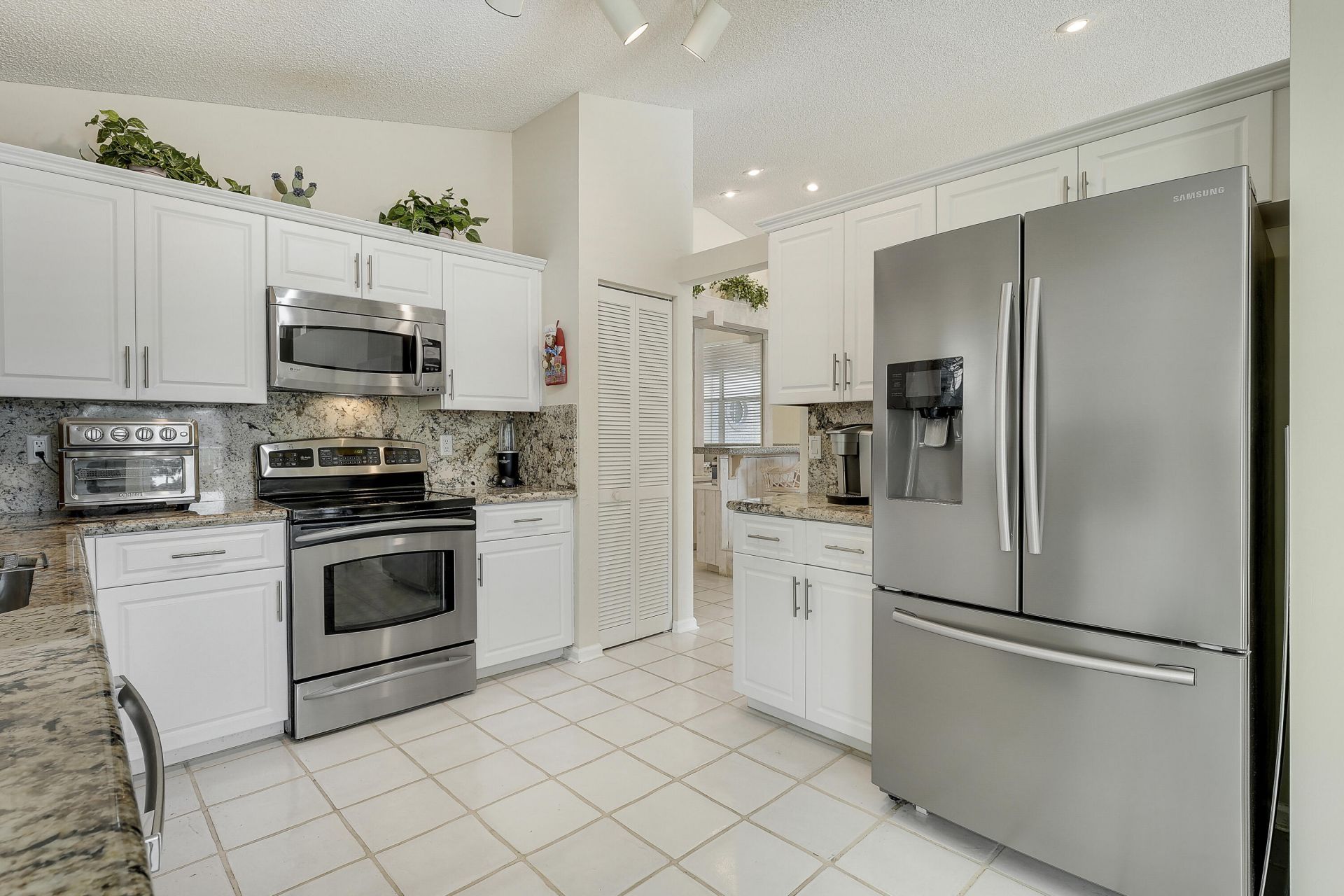 7283 Via Palomar, Boca Raton, FL 33433 Photo